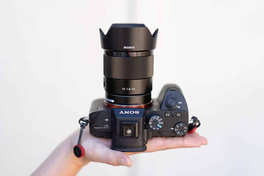 vaste Sony lens op a7iii - maximaal diafragma f/1.8