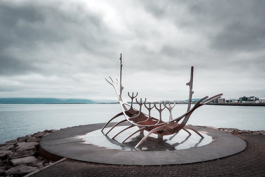 Een IJslandse beeldhouwer creëerde de Sun Voyager.