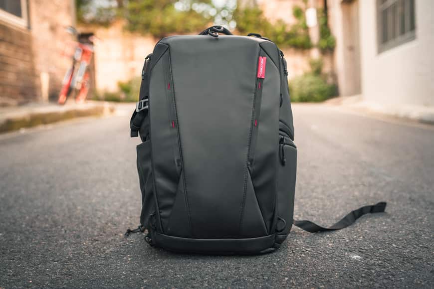 De PGYTECH OneMo Backpack is zo'n geweldig pakket voor reizen en karren rond spullen en kleding.