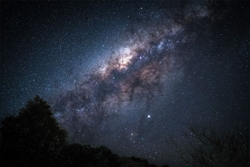 De prachtige melkweg op een koude krokante Australische nacht | Sony A7 iii + Tamron 28-75mm f/2.8 :: 28mm | 10sec | f/2.8 | ISO 12800
