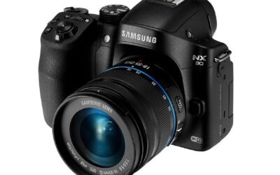 Review: Samsung NX30